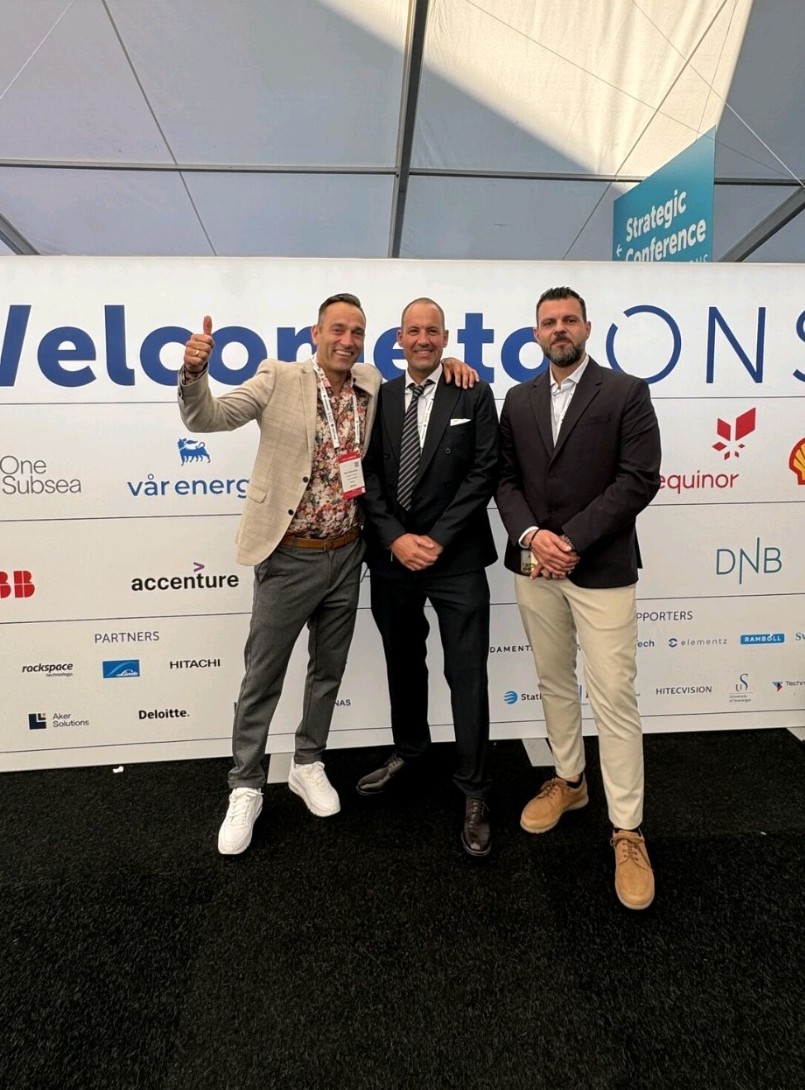 Pelayo Gil-Carcedo with industry colleagues at ONS in Stavanger